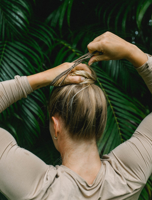 Why Your Hair Tie Keeps Breaking (and What to Use Instead)