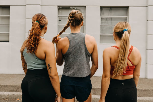 Hairstyles for Hot Summer Days with TIY Hair Ties