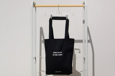 Tote in black: "Living life on my own terms".